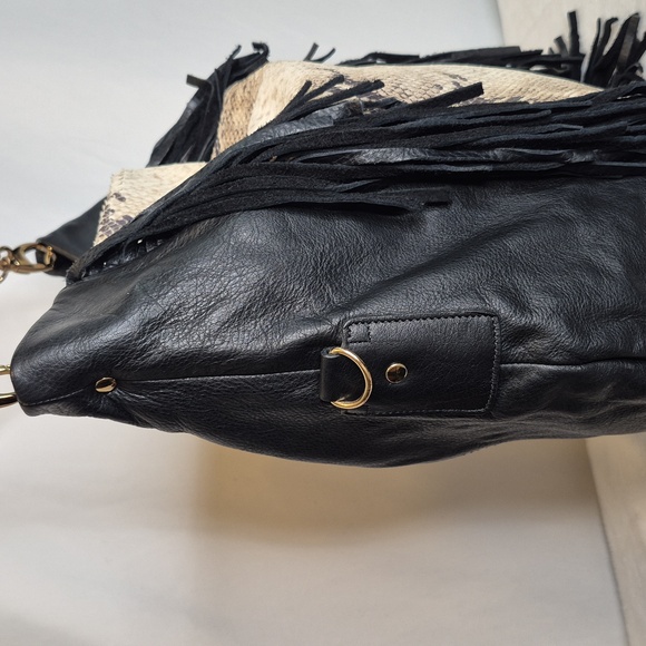 Clever Carriage Company All Leather With Fringe $685 RETAIL - Picture 7 of 17